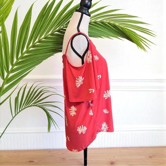 Kalieigh Coral Pink Floral Cold Shoulder Top – XL – Stitch Fix - Picture 3 of 15